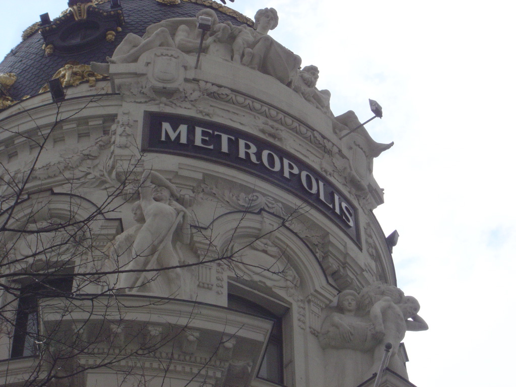 Edificio Metrópolis（メトロポリス・ビル）