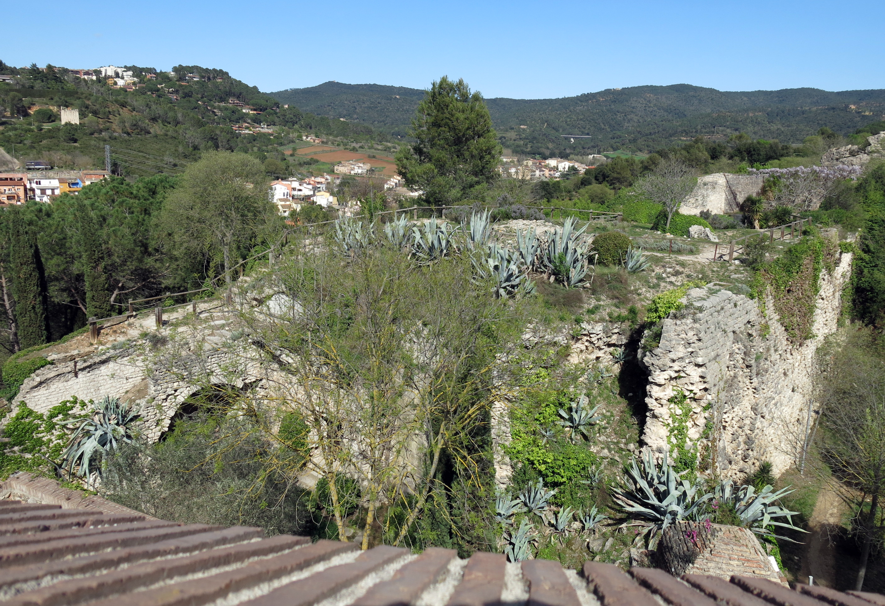 Torre Gironella — La fortification clé