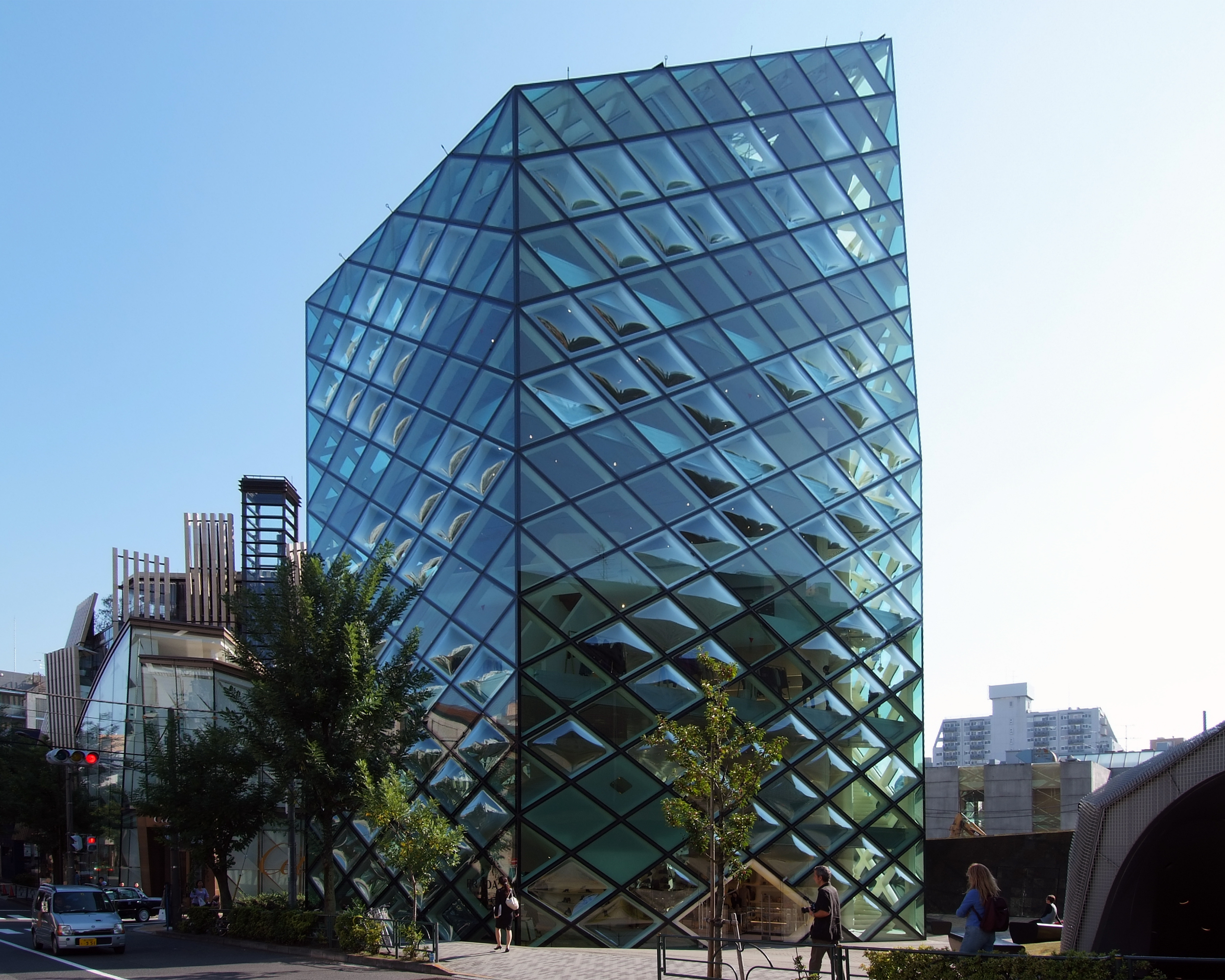 Prada Aoyama