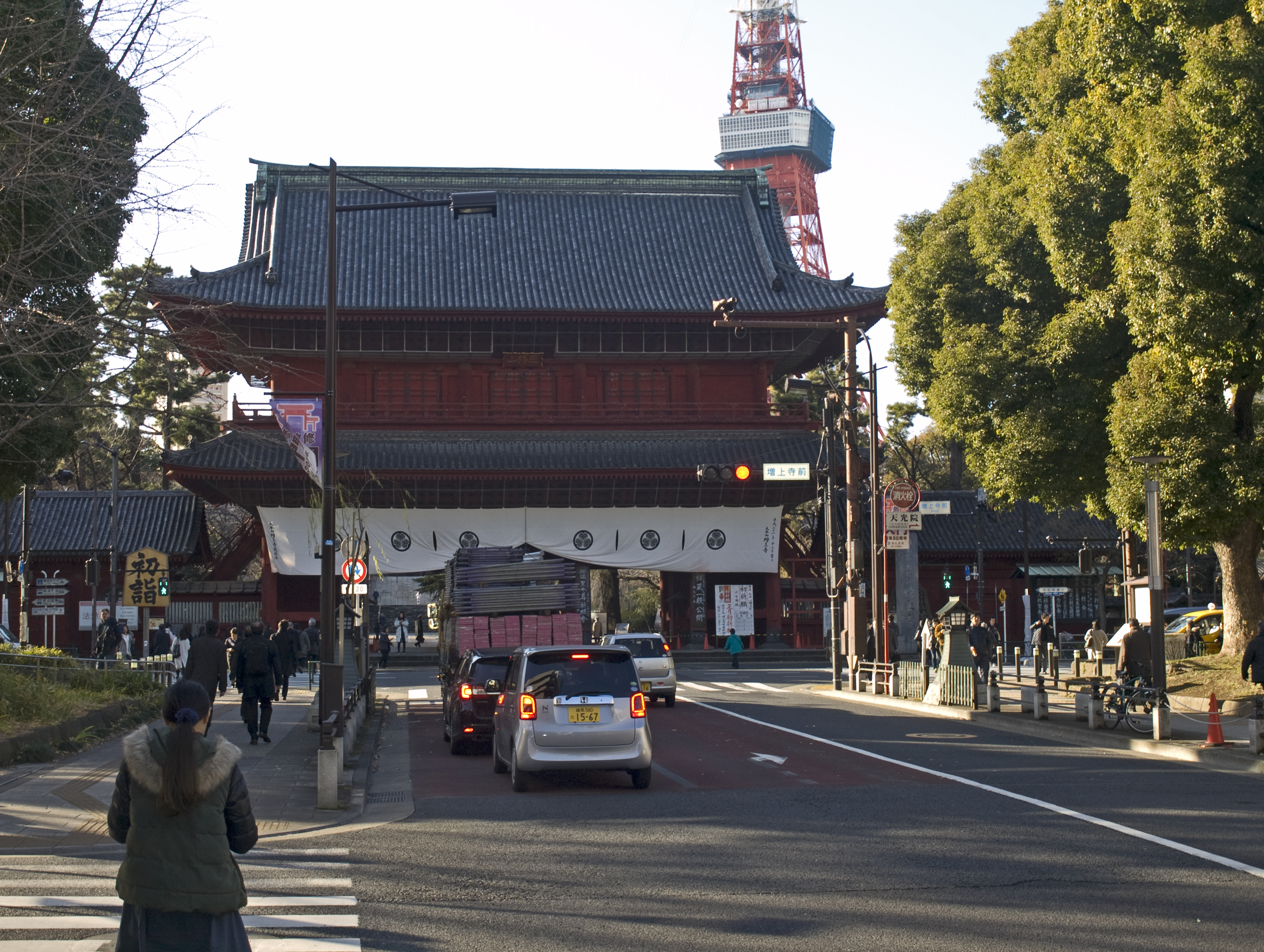 Zojo-ji's Sangedatsumon Gate
