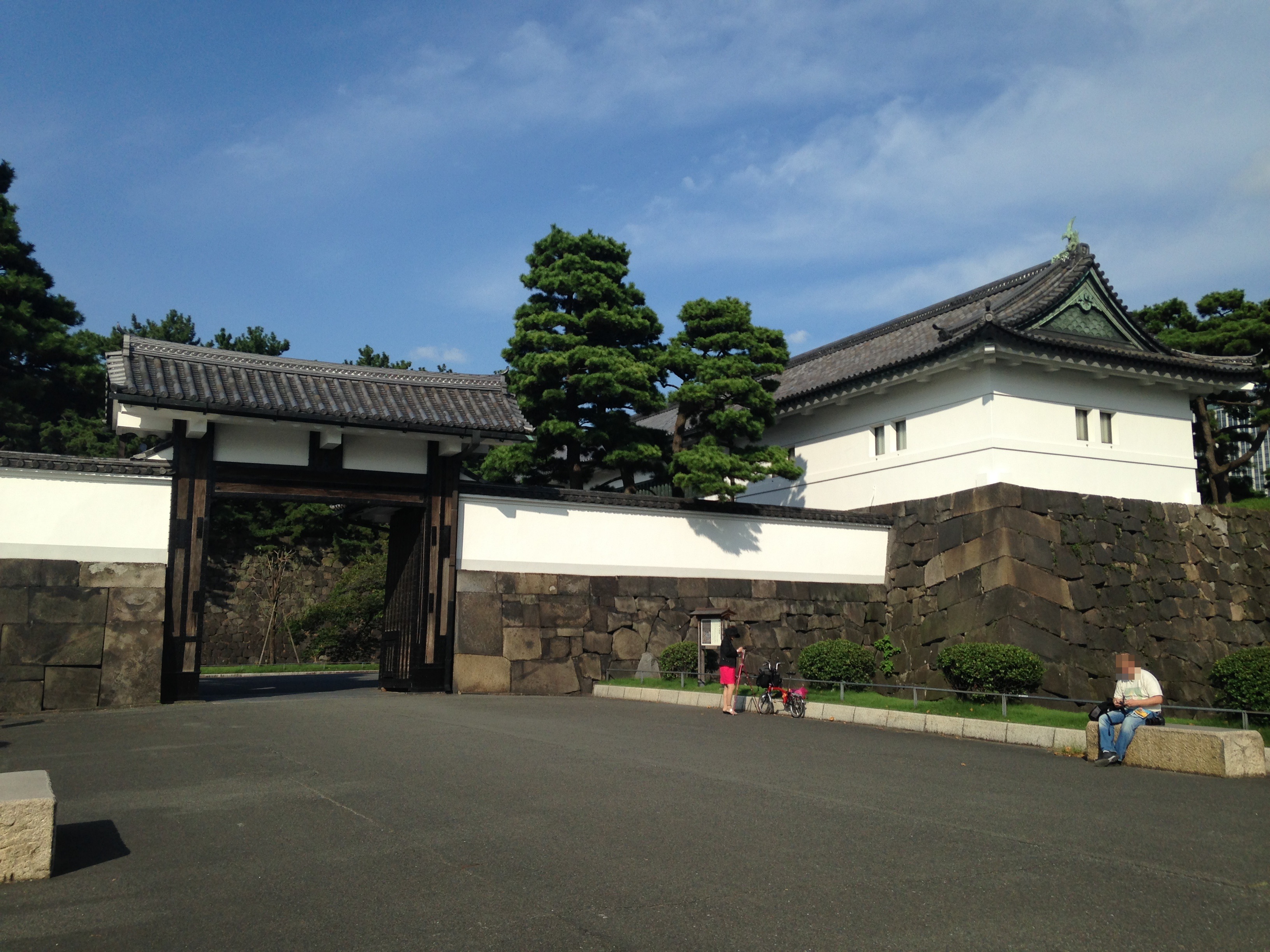 Sakurada-mon