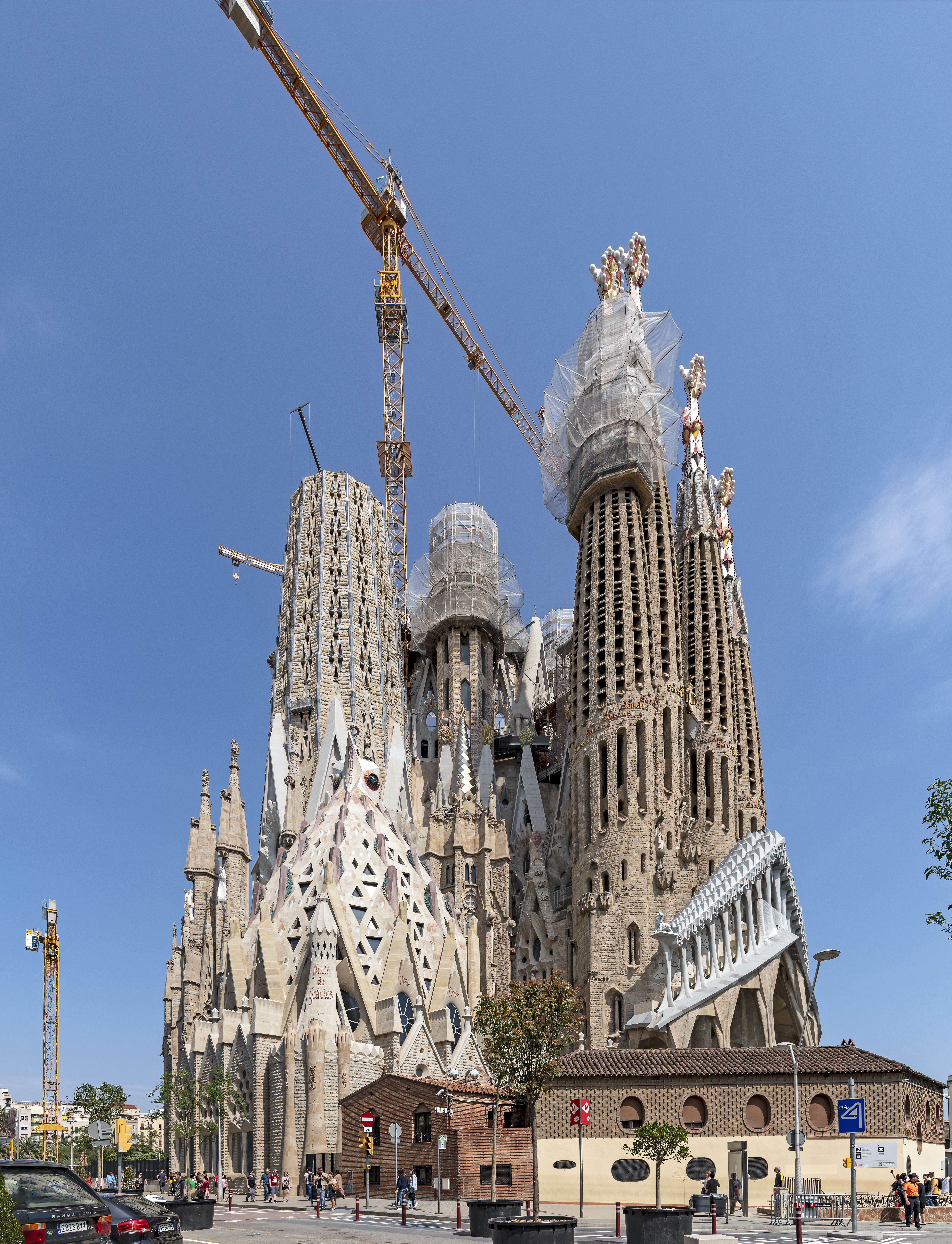 サグラダ・ファミリア (La Sagrada Familia)