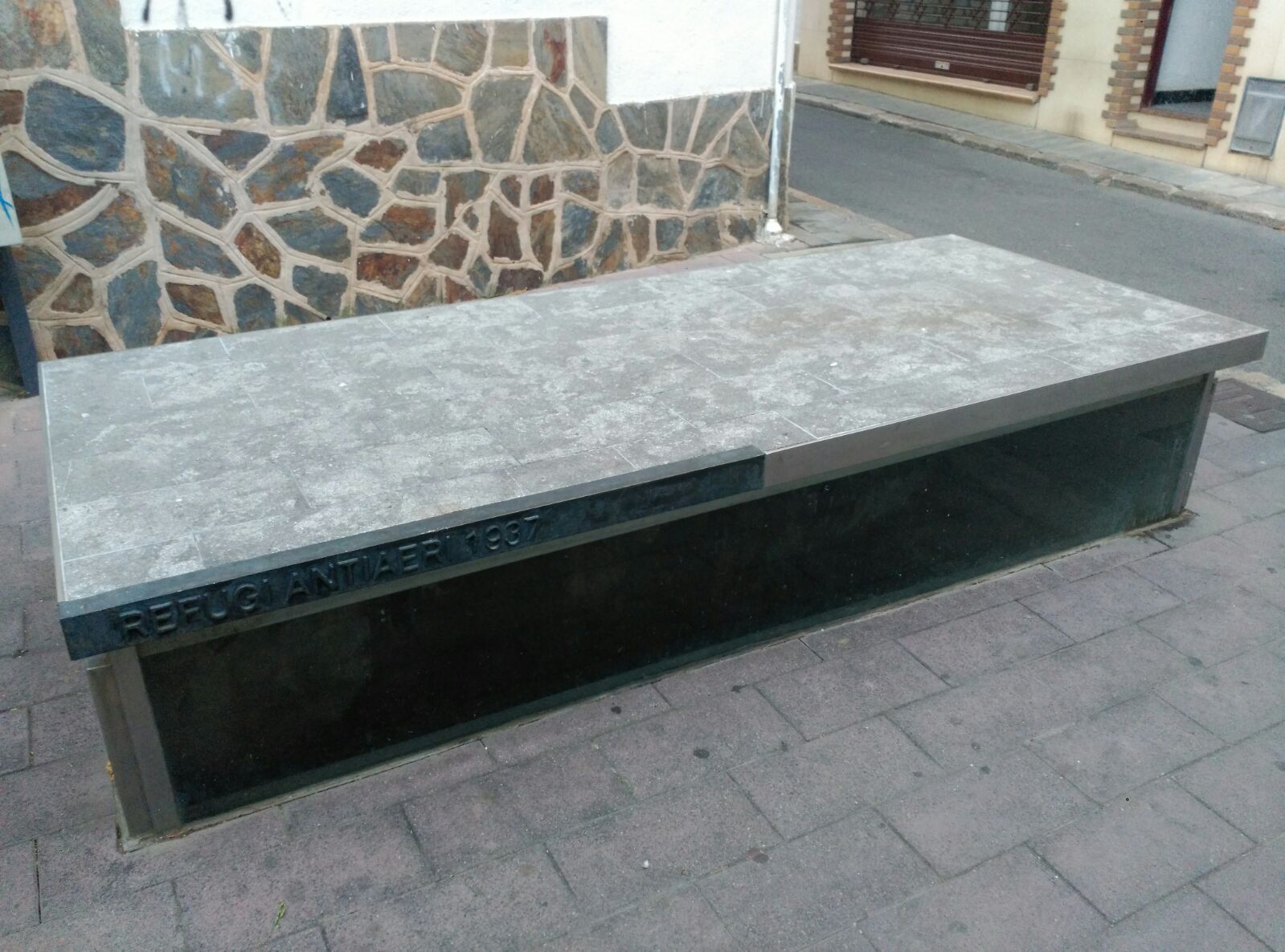 El refugi antiaeri