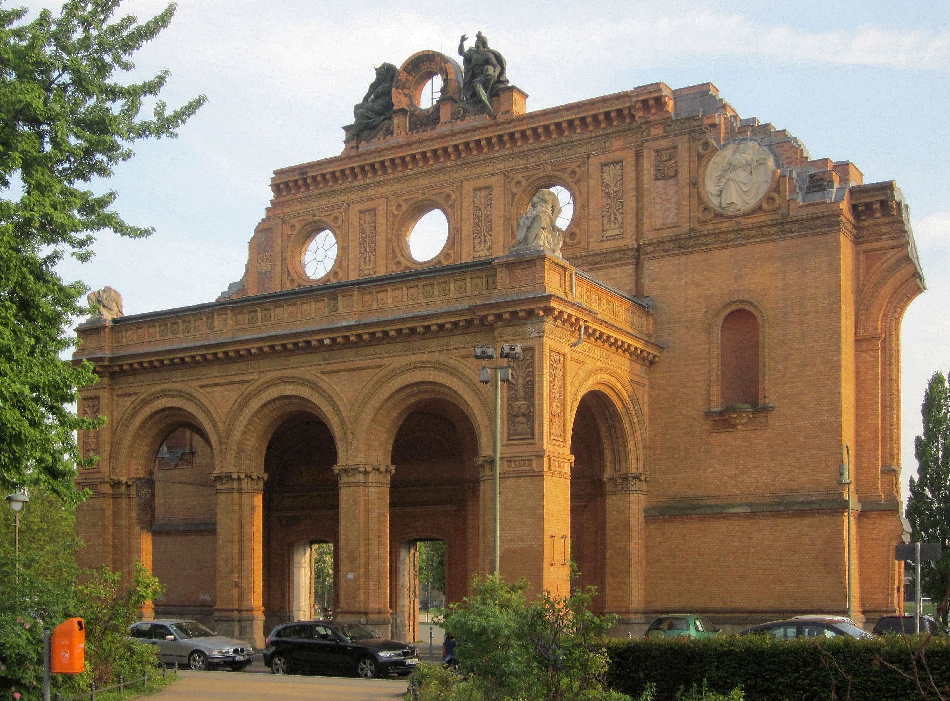 Anhalter Bahnhof