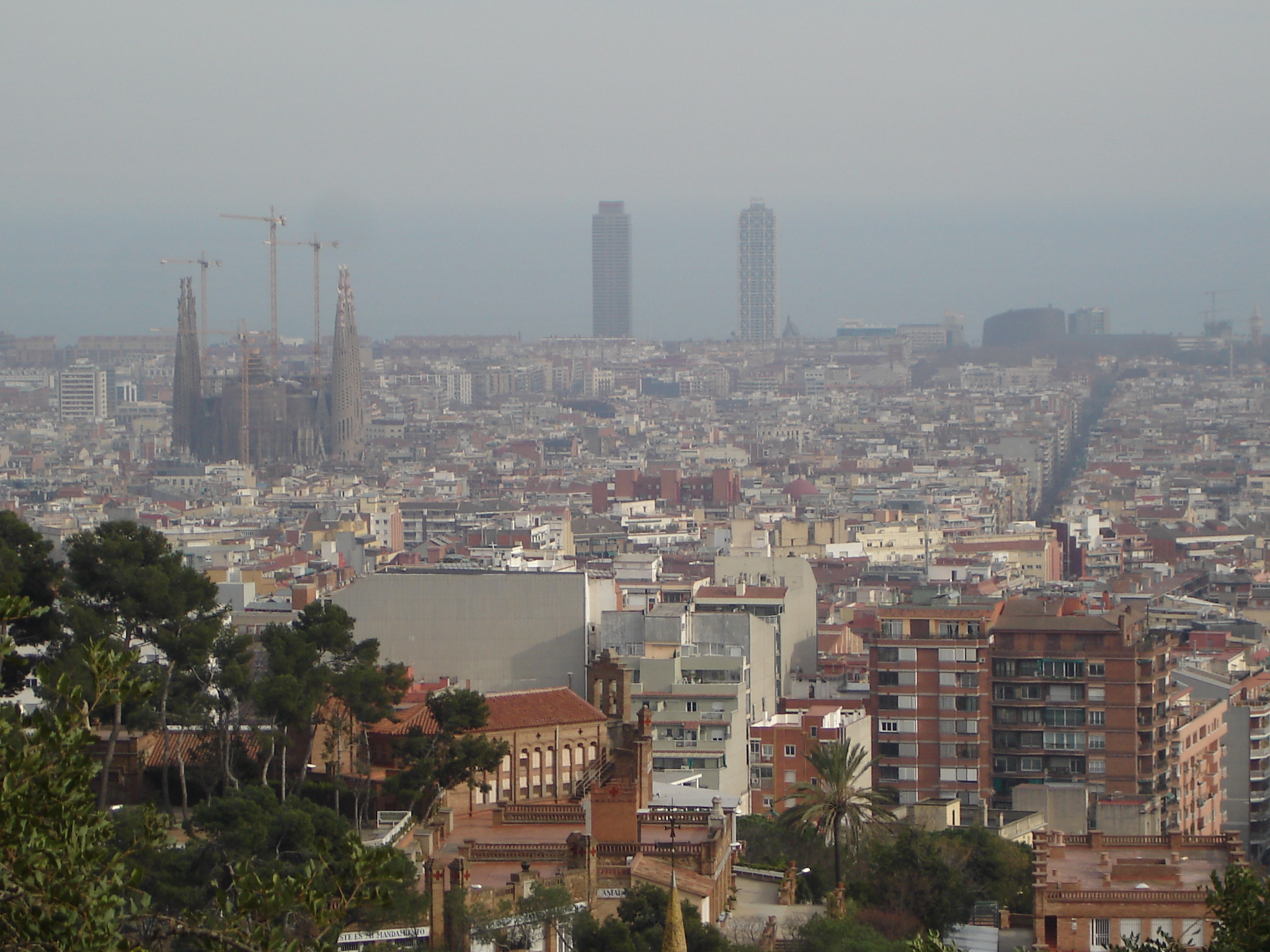 桂尔公园 (Park Güell)