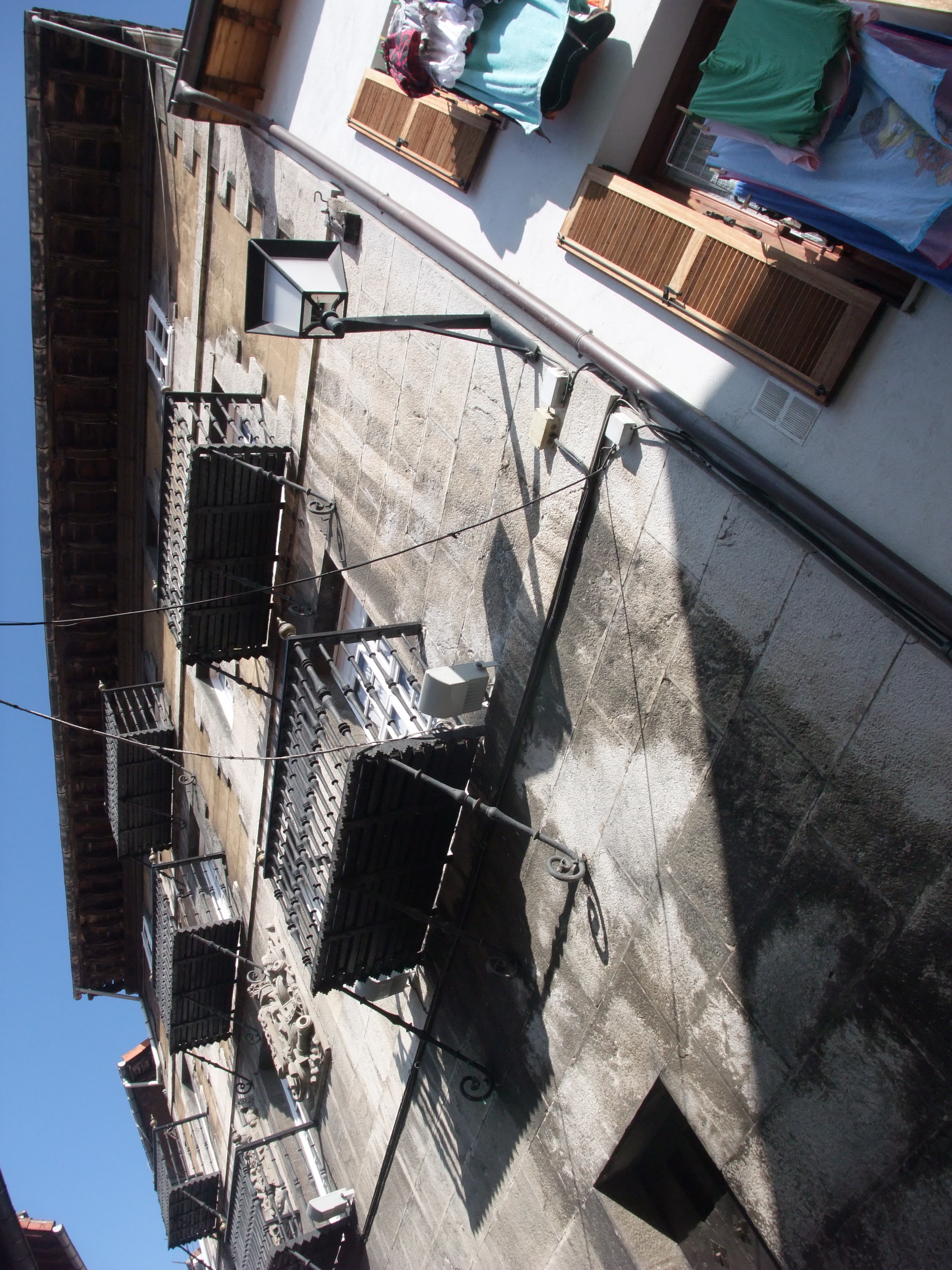 Palacio Arrietakua i els carrers dels palaus