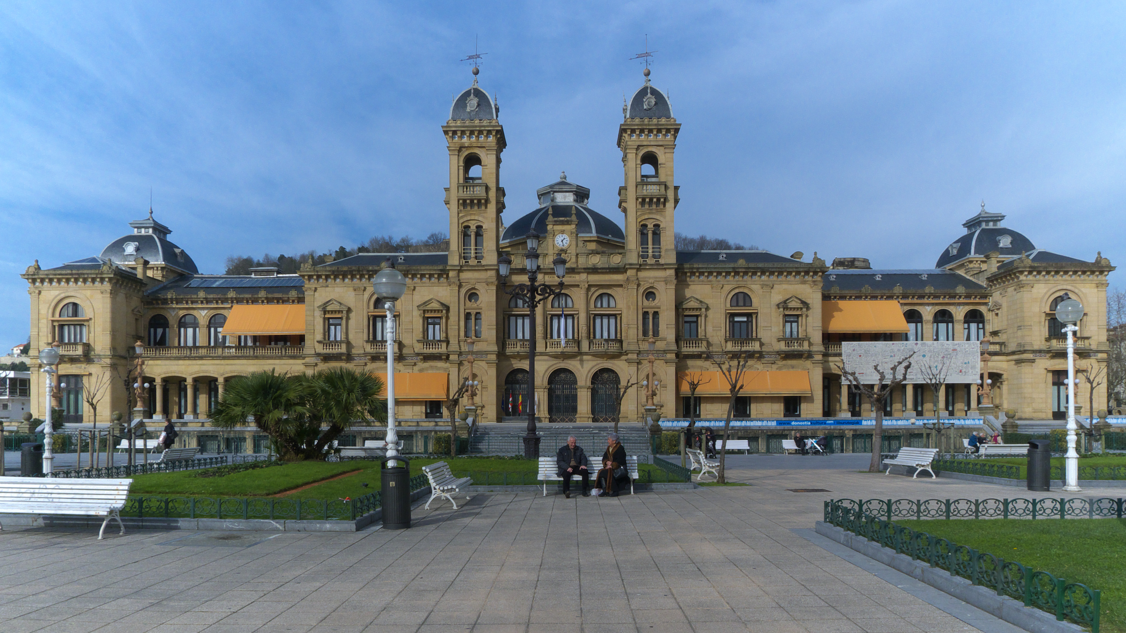 Ayuntamiento & Alderdi Eder