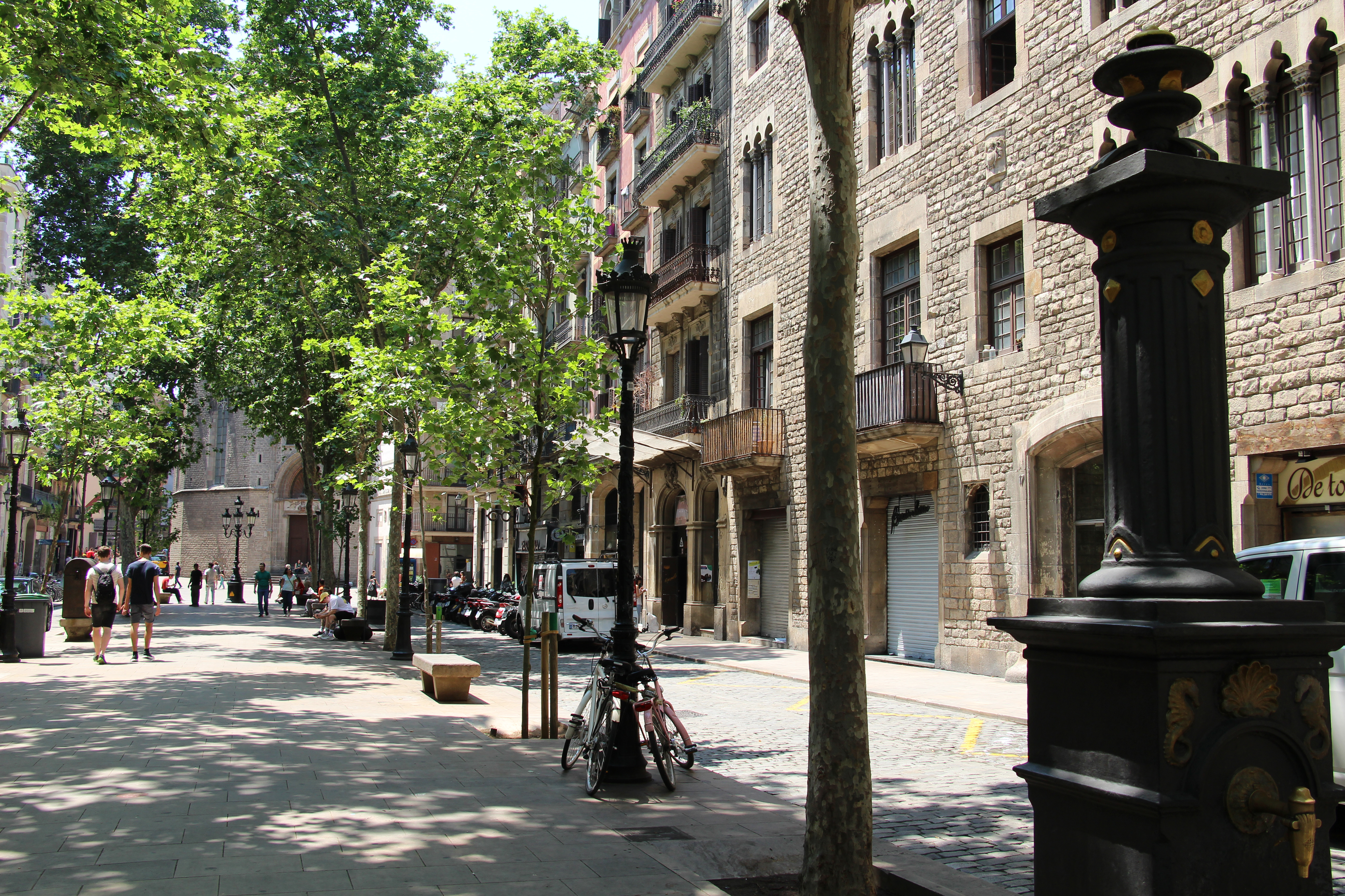 Essen wie ein Einheimischer: Barcelonas Märkte & Esskultur